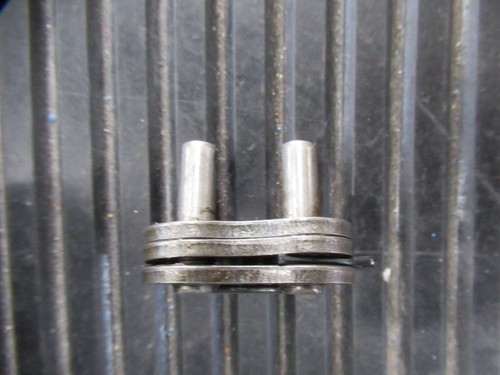 Звено цепи 218G8-42701/1237813