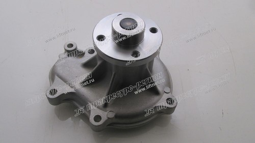 Насос водяной KUBOTA V3300 BN-1C010-73030/8218495