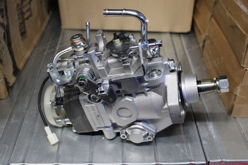 ТНВД ISUZU C240PKJ Z-8-97136-683-1