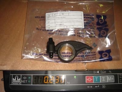 Коромысло выпускного клапана YC6108G