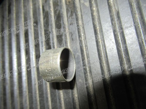 Втулка 3EB-24-32290