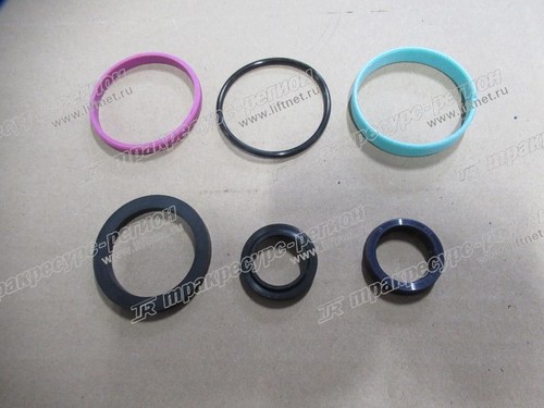 Комплект прокладок 144923