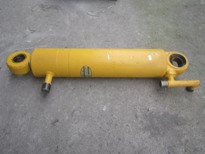 Цилиндр рулевой правый XG955III