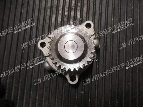 Насос масляный двигателя 15100-78202-71