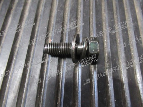 Болт 01185-08025