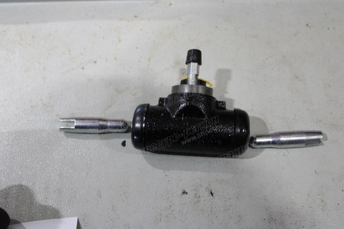 Цилиндр тормозной рабочий 3EA-30-25111