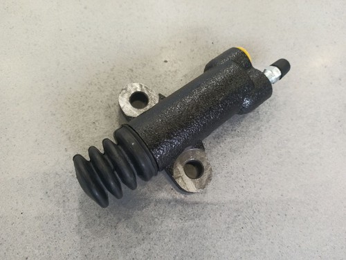 Цилиндр тормозной главный 214A5-32312