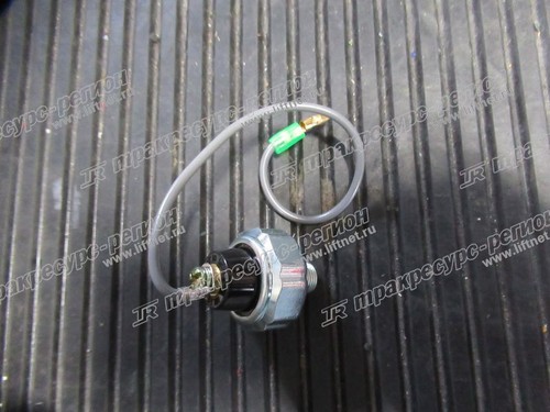 Датчик давления масла Z-1-82410-008-2