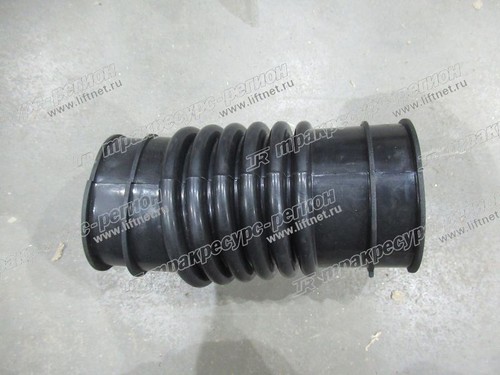 Патрубок воздушного фильтра 17811-26661-71