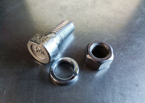 Болт N163-221005-000