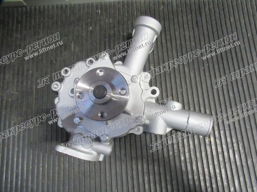 Насос водяной 16100-78205-71