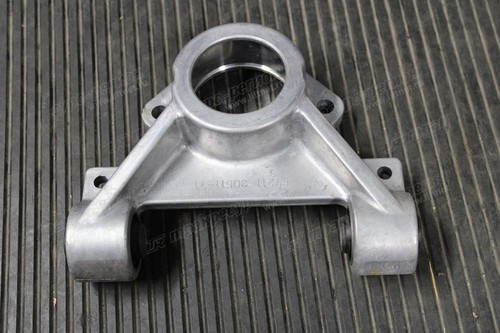 Кронштейн 67201-30511-71