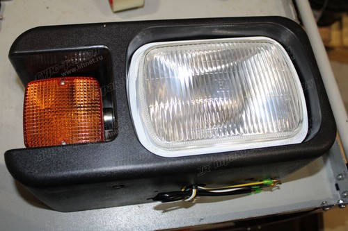 Фара передняя правая LG930-958