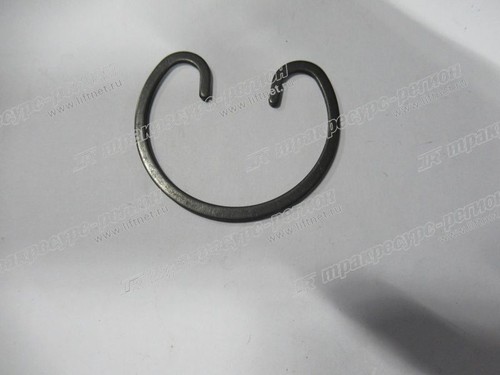 Кольцо стопорное пальца поршня TD226