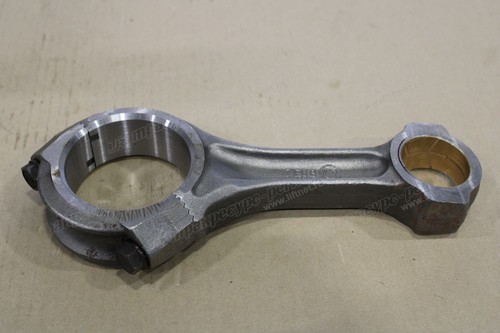 Шатун двигателя WD10/WD615