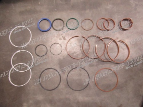 Ремкомплект цилиндра ковша 4120002264101