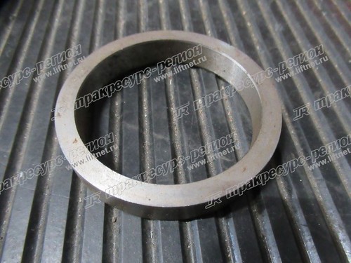 Втулка YJ323-20