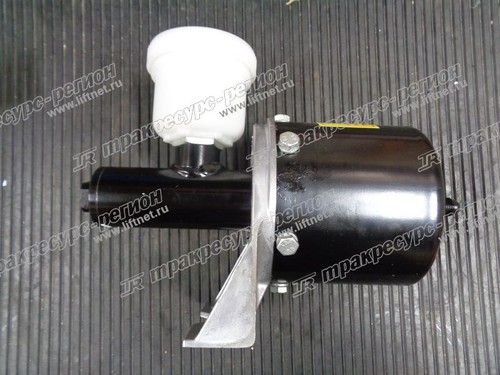 Цилиндр главный тормозной CDM833
