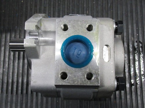 Насос шестеренчатый CBKa-F32-ATφL