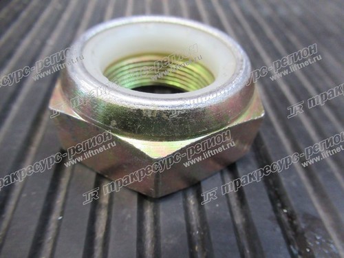 Гайка болта крепления заднего моста XG955