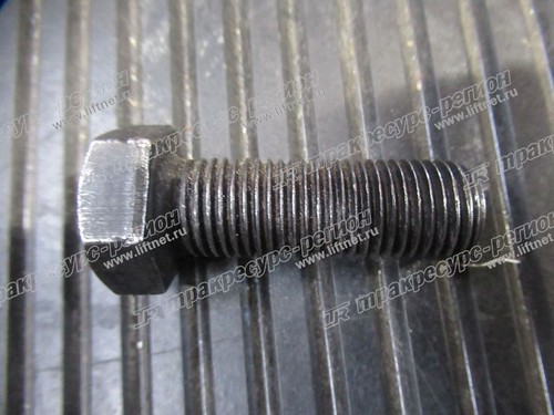 Болт В0530-14040