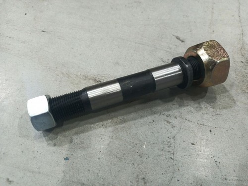 Шпилька 42481-30510-71