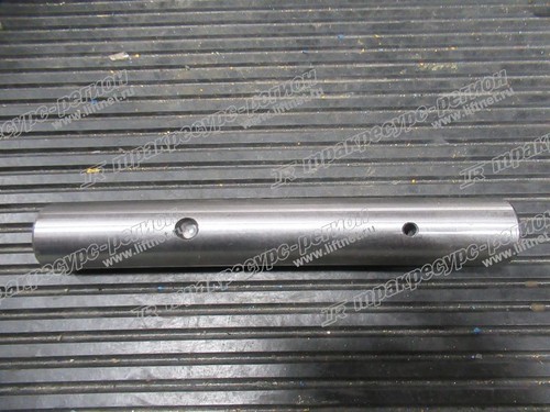 Палец поворотного кулака 3EB-24-41270