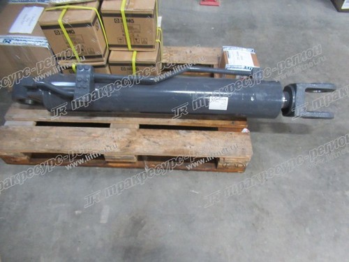 Цилиндр подъема стрелы правый ZL50