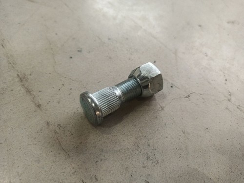 Болт 90114-14001-71