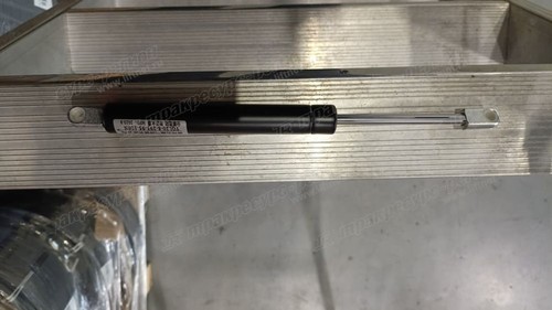 Амортизатор сиденья водителя 47C1347