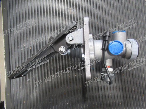 Клапан тормозной LG853.08.09