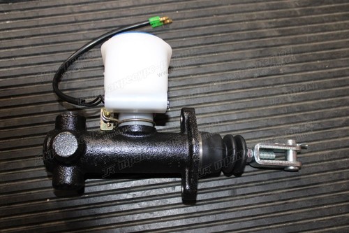 Цилиндр тормозной главный 580084793