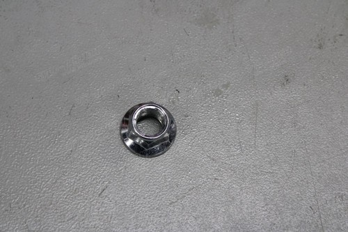 Гайка 3EC-24-37320