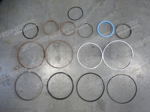 Ремкомплект  цилиндра наклона ковша 36608990280