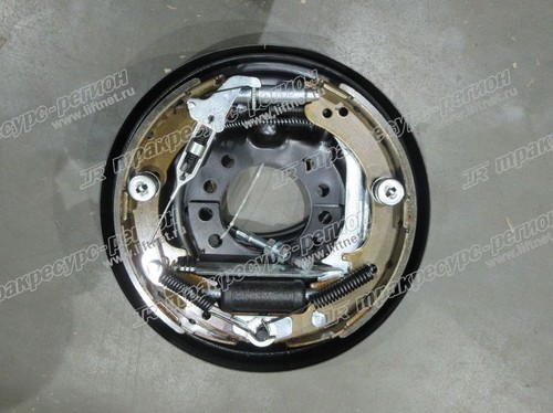 Сервотормоз в сборе левый 22N93-70201