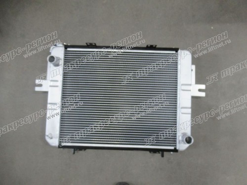 Радиатор C3F3T-06001