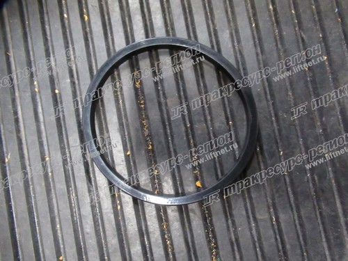 Сальник вала 3-й передачи