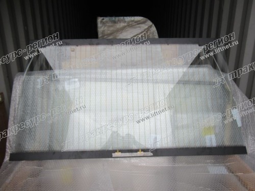 Стекло кабины заднее с обогревом 60900001622