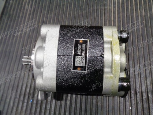 Насос гидравлический 67110-23440-71