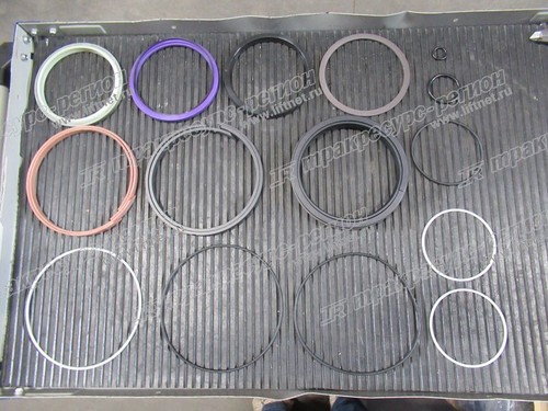 КБЧ цилиндра рычага 36606995140