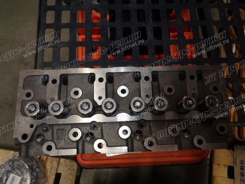 Головка блока цилиндров YM129903-11700