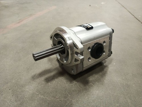 Насос гидравлический 91571-10100