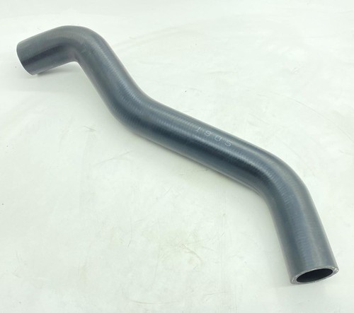 Патрубок радиатора верхний 21501-FK101