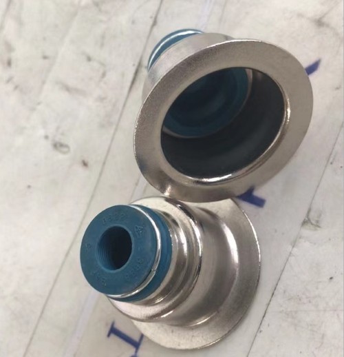 Колпачок маслосъемный Cummins 6BTA5.9-C150