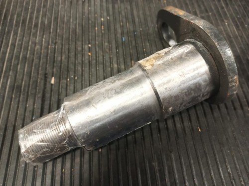 Палец нижнего сочленения рамы 29250016911