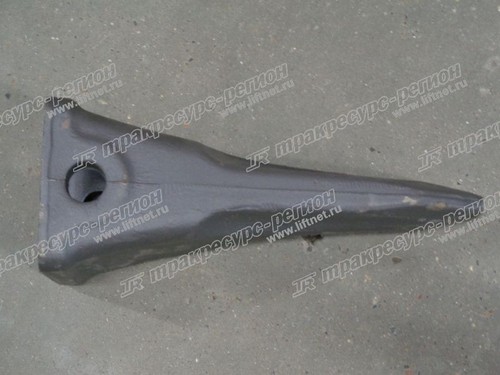 Зуб ковша CDM6490