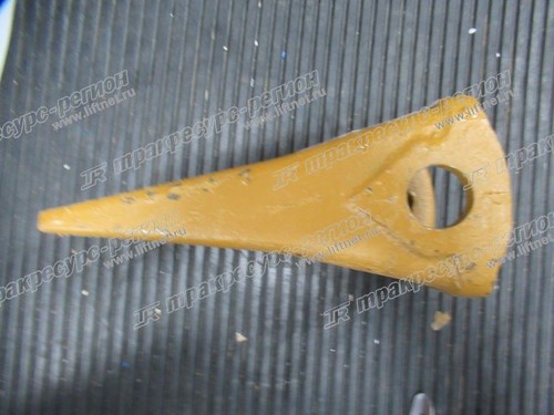 Зуб ковша CDM6150W