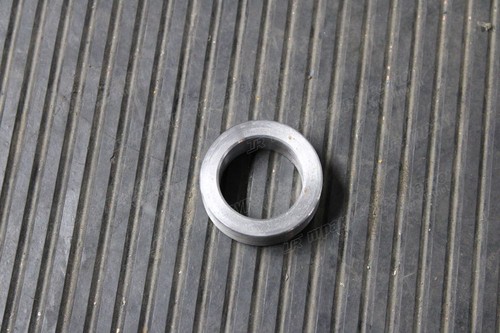 Втулка шкворня 81HA-50070