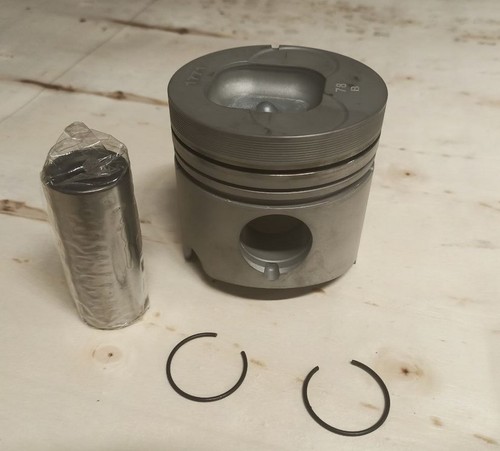 Поршень двигателя 1004060BB