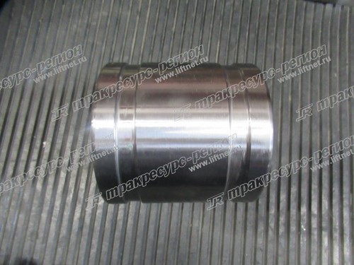 Втулка оси тяги 30811114856